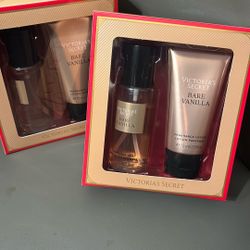 NEW VICTORIA SECRET MIST SET