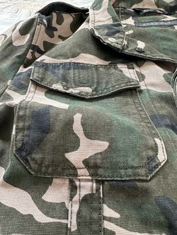 Zara man outlet camouflage jacket