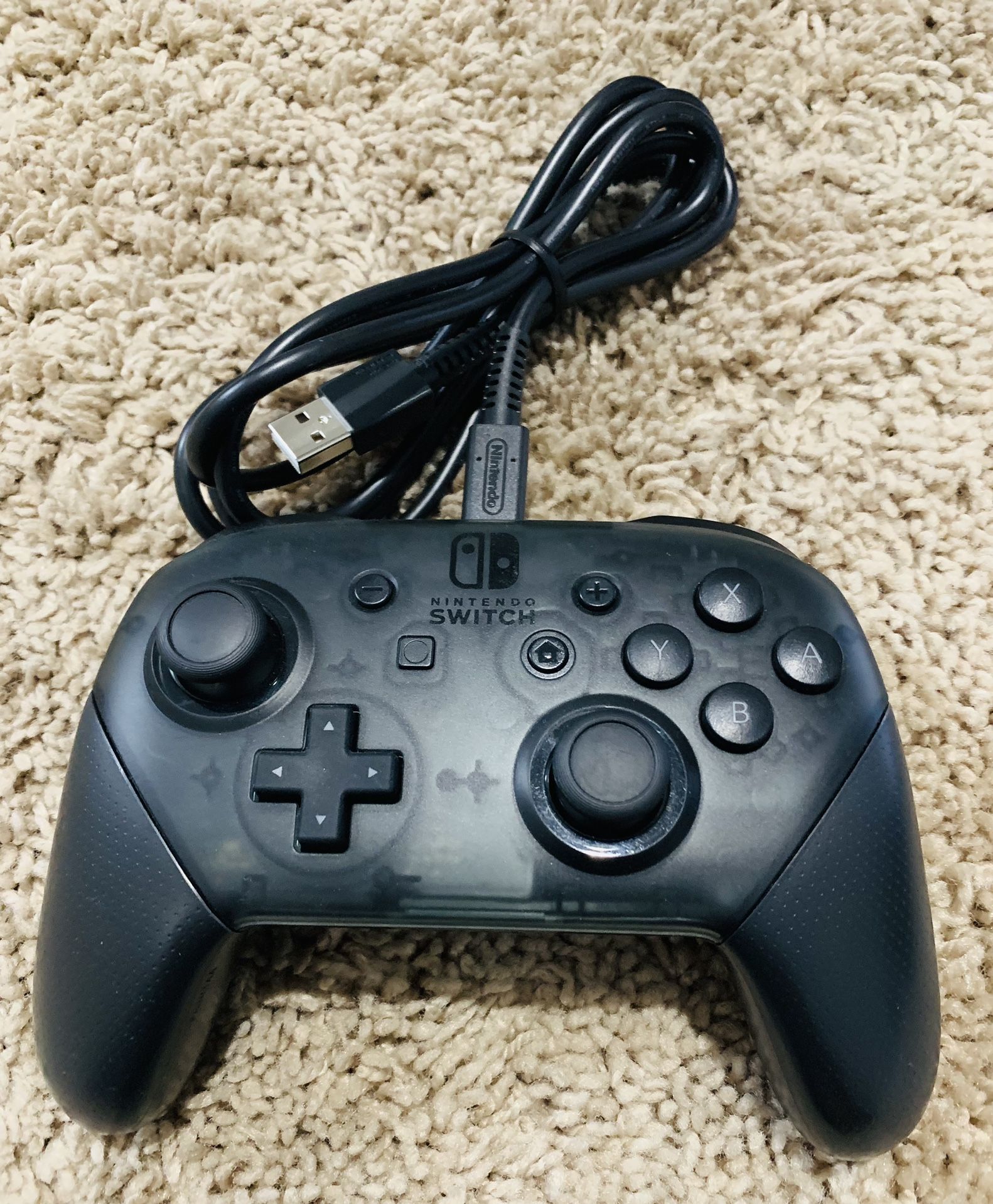 Nintendo Switch Pro Controller 