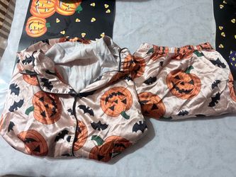 Plus size women pumpkin & bat pajama set (Halloween)
