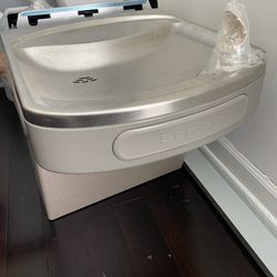 Office / Medical Water Sink