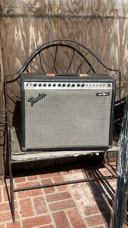 Fender Princeton Chorus solid-state guitar amplifier