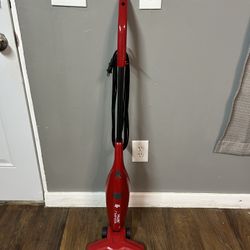 Dirt Devil Simpli-Stick Vacuum