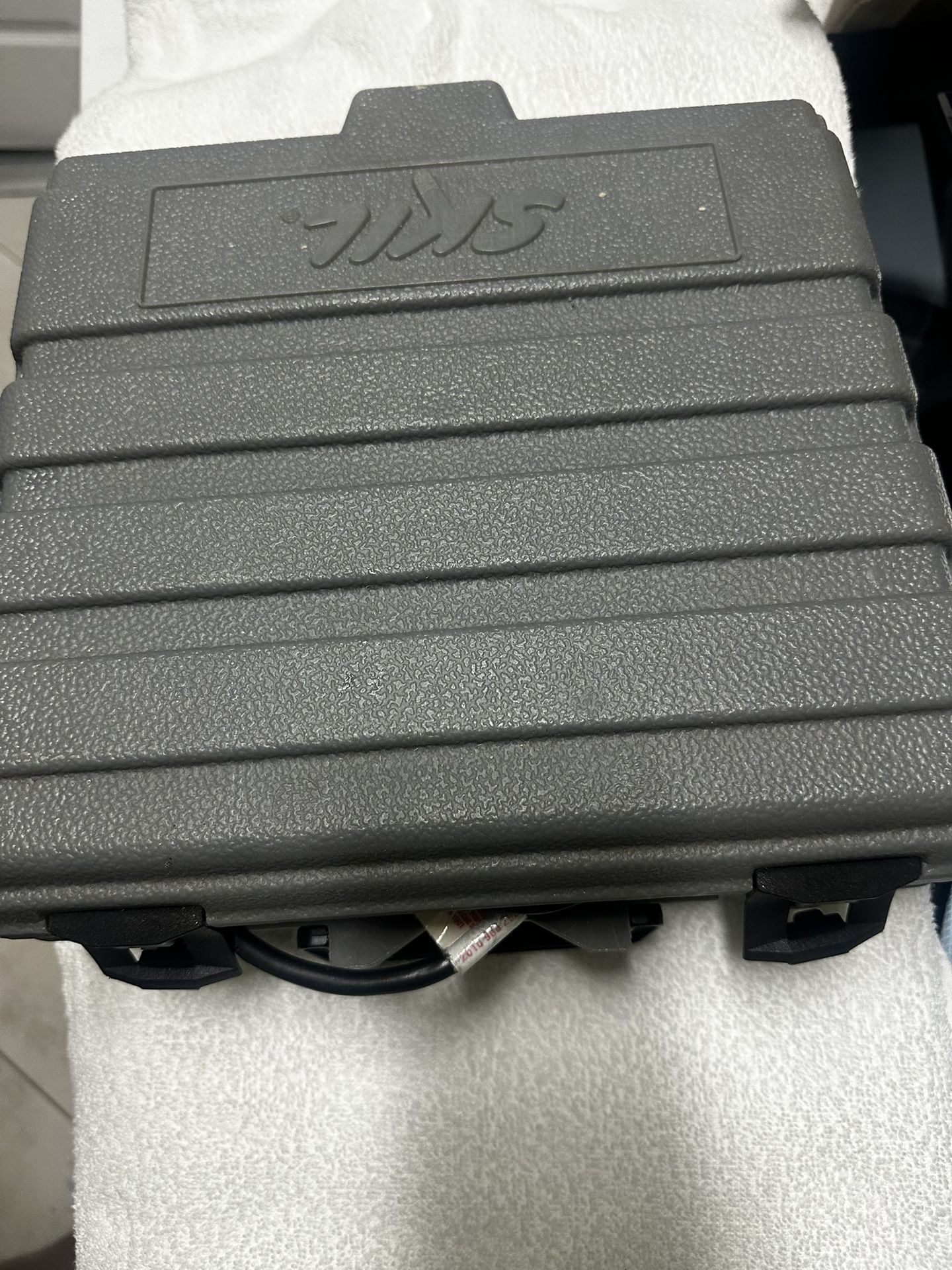 Skil 6220 12OV 3.5A 3/8 electric drill