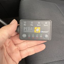 Pedal Commander for 07-14 Tahoe/Suburban/Silverado/GMC/Escalade