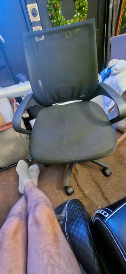 Mesh chair