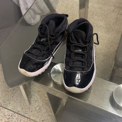 Jordan 11 