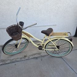 Huffy Panama Jack 26-inch Beach Cruiser Bike for Women/ Bicicleta