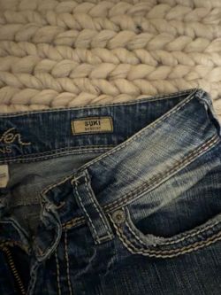 Silver Jeans Suki Bootcut jeans .