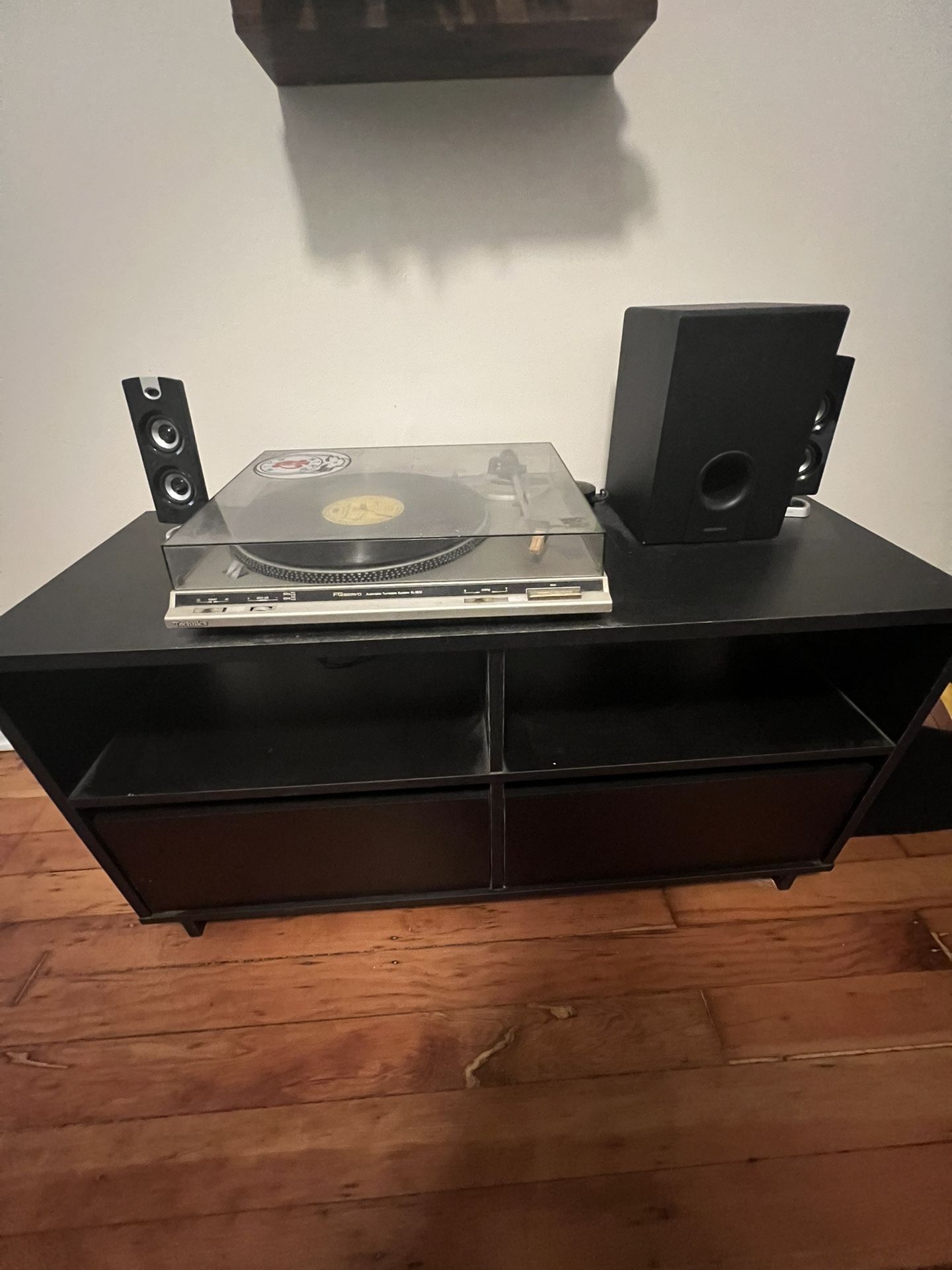TV Stand/ Console Table