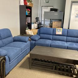 Blue Sofa Loveseat 💙✨ $899