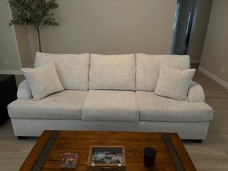 Brand New Condition/Living Spaces Couch