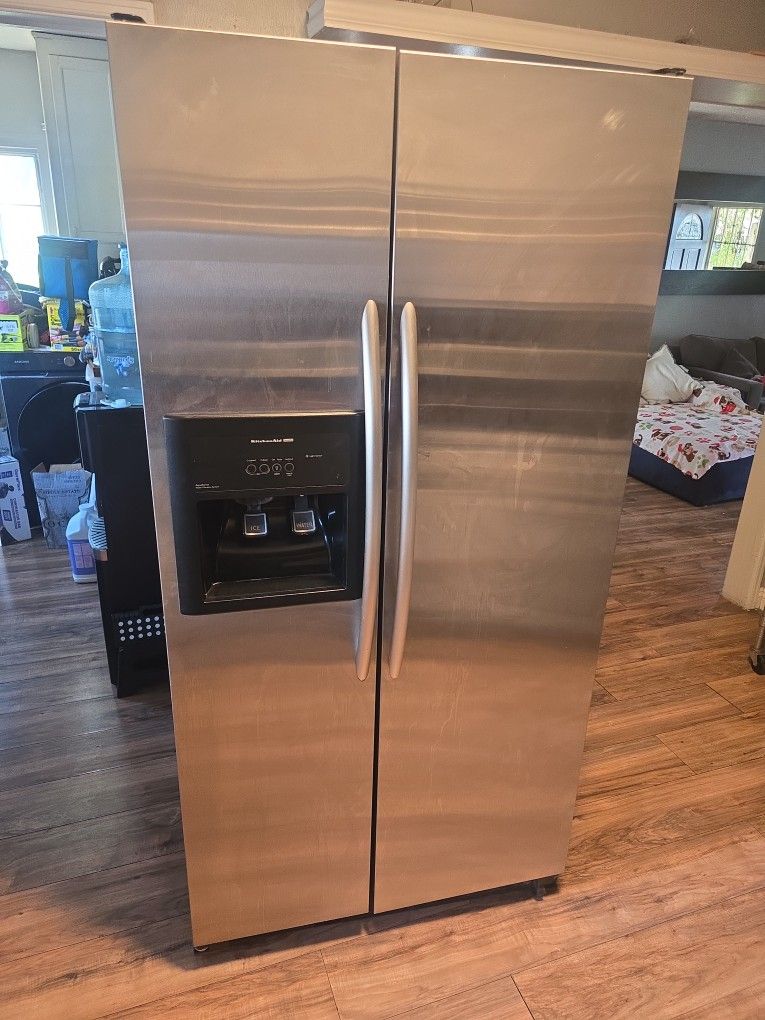 Kitchen Aid Fridge
