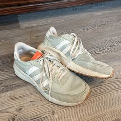 Adidas Run 70s shoes