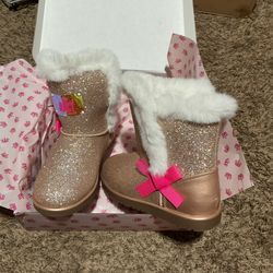 Girls Boots
