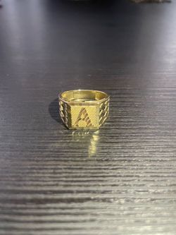14K initial A ring 🥶
