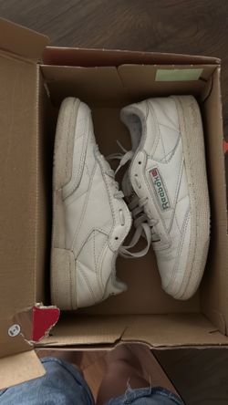 Woman shoes