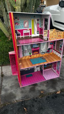 Barbie house