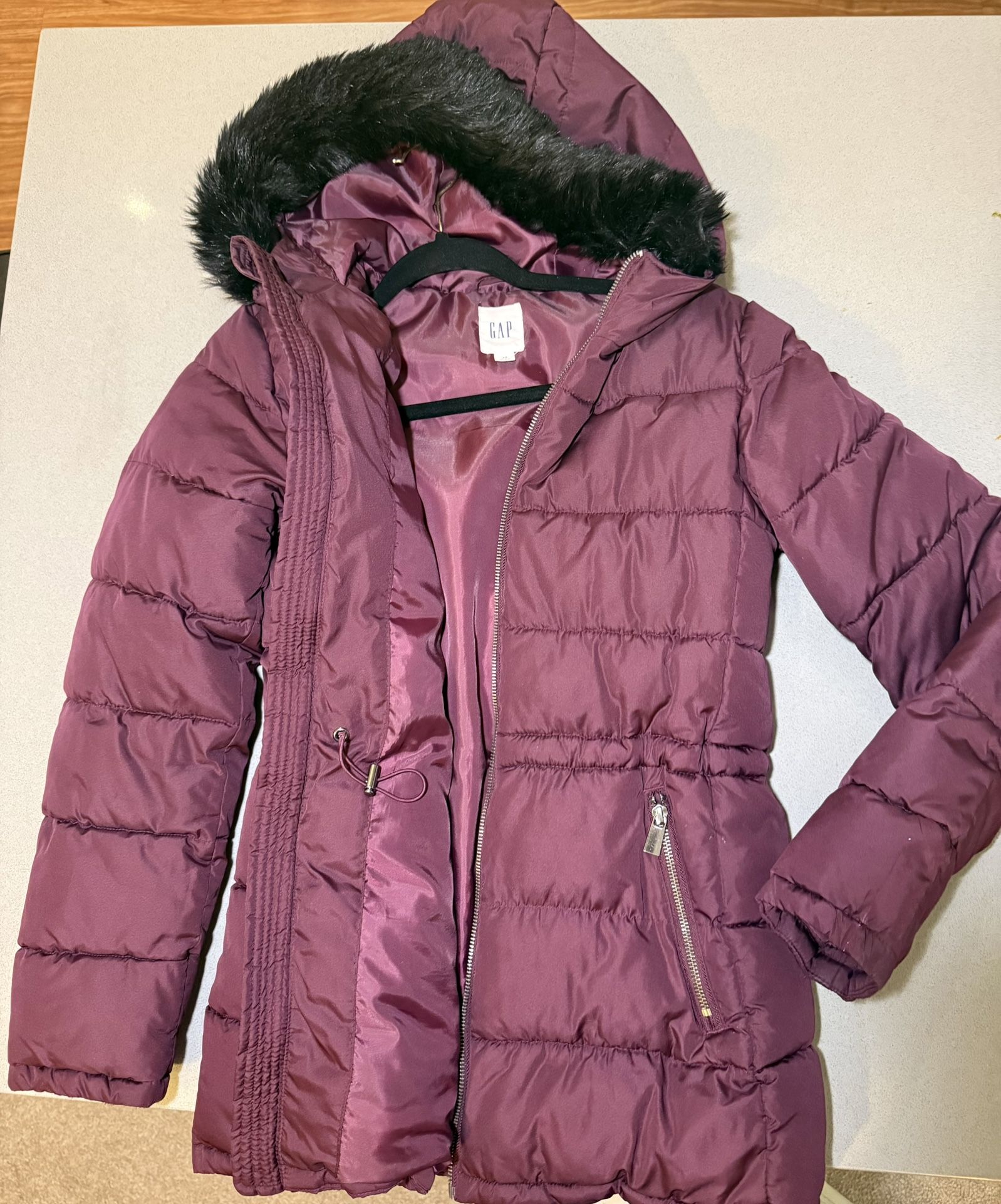 Burgundy-Purple Puffer Jacket With Hood - Women XS (Gap)