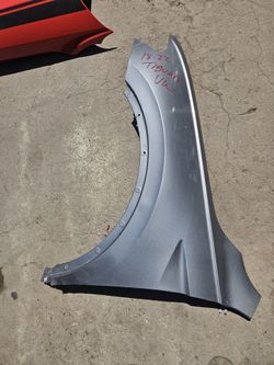 Volkswagen Tiguan left fender Oem