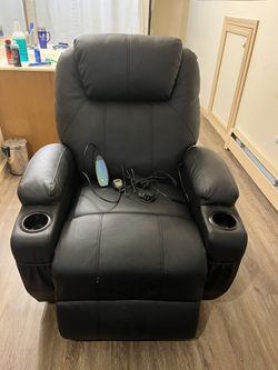 Lather Chair Power Massage  & Heat  Like New 
