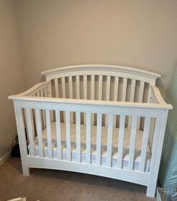 Crib and mattress