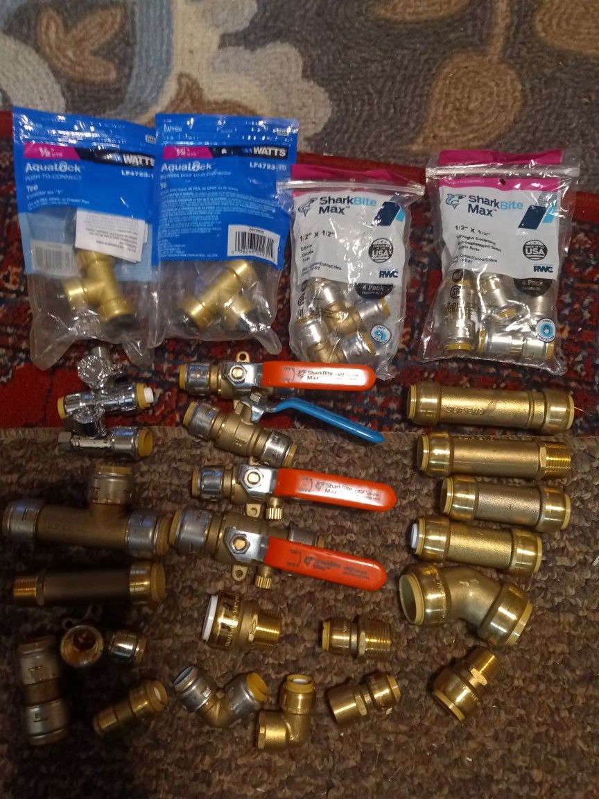 32 Brand New Snake Bite Copper Fittings.