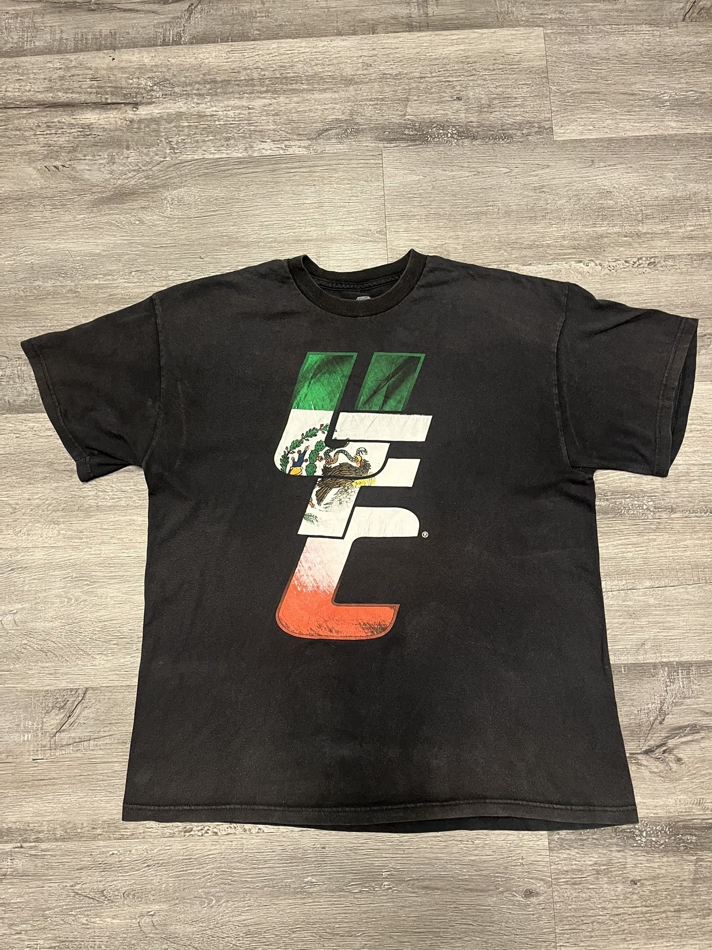 Cain Velasquez Shirt Mens XL Black UFC 121 VS Lesnar 2010 MMA Tee Brown Pride