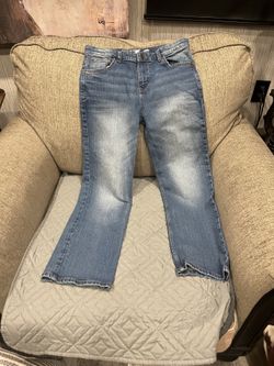 Girl, jeans, brand-name cat and Jack boot cut size 14 can
