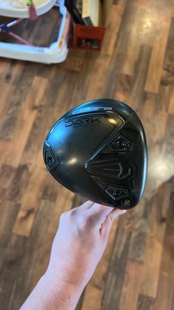 Cobra DarkSpeed LS Golf Driver