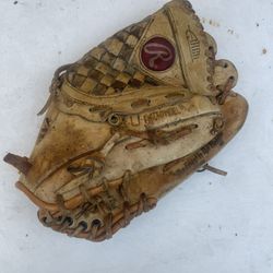 Rowling Baseball Glove