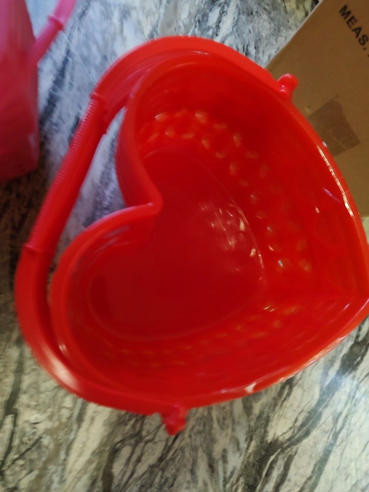 Heart-shaped Baskets