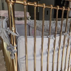 Gold Metal Kids Crib