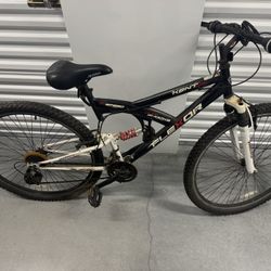 Kent Flexor Bike- Black/white/red