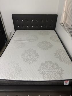 Queen bed