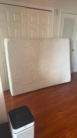 Full, mattress