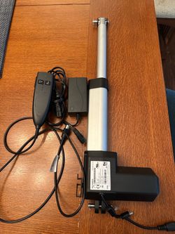 Linear actuator for power recliner
