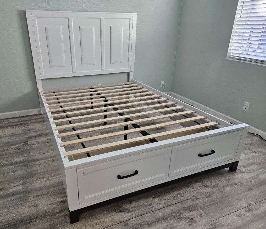 Queen Platform Bed with Footboard Storage> NEW < Financing Available Down $53