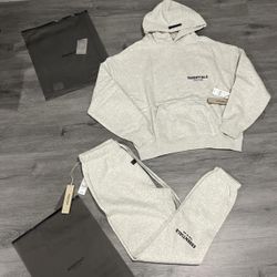 Essentials Light Oatmeal  Set M