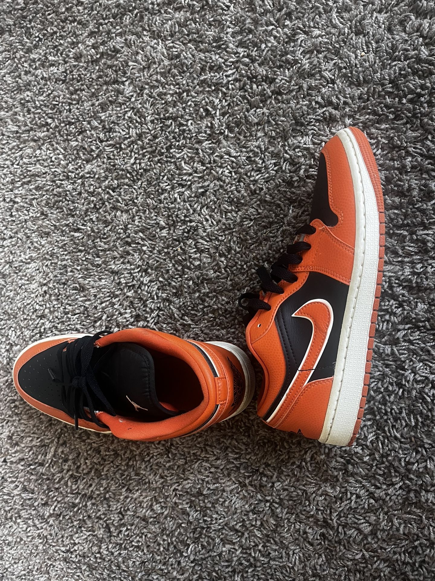 Air Jordan 1