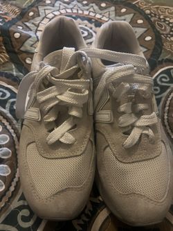 Tenni New Balance Size 61-2 Perfect Condition 