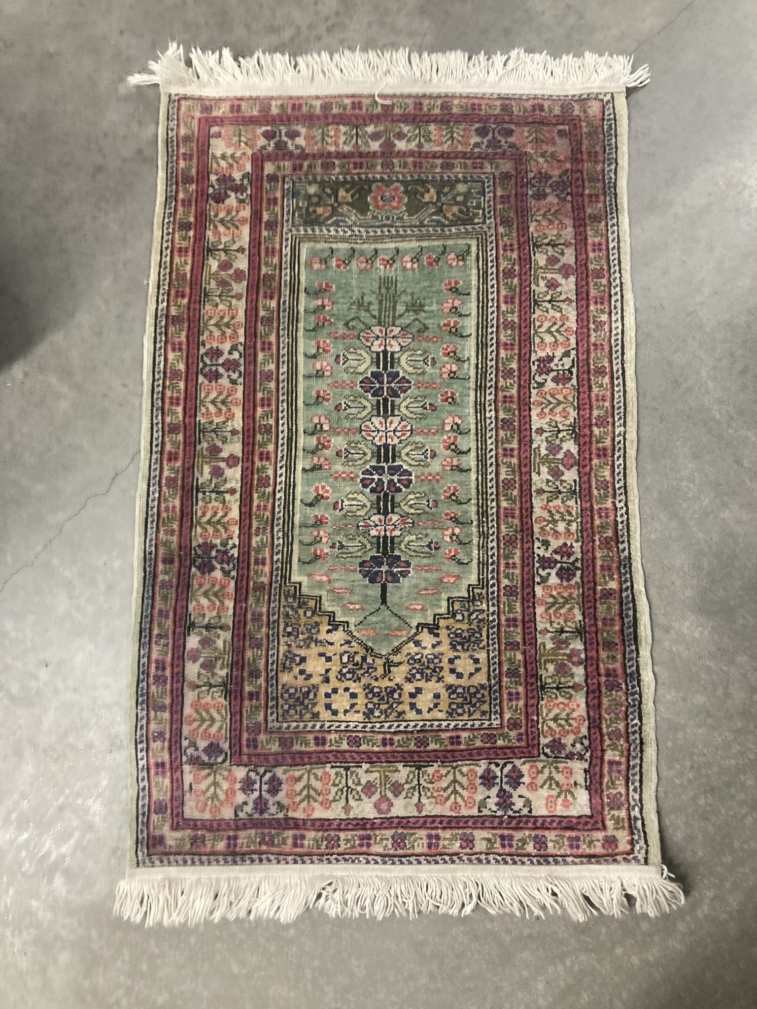 Small Persian Rug Use Small Persian Rugs for Sale in Phoenix, AZ - OfferUp