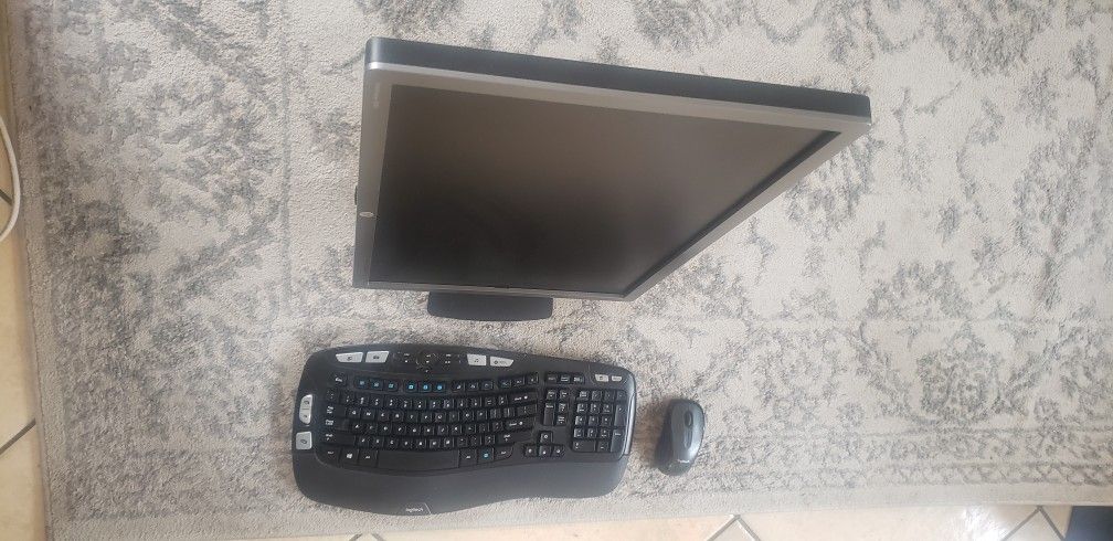 HP 24" IPS LED HD Monitor With Nice Logitech Wireless Keyboard And Laser Mouse