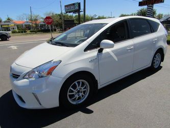2014 Toyota Prius v