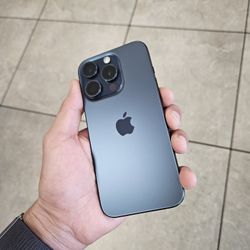 iPhone 15 Pro 256GB Unlocked