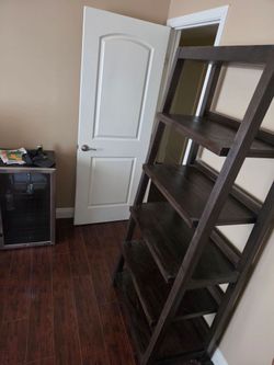 Book shelf