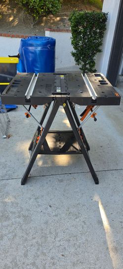 Worx Pegasus WX051 Folding Work Table & Sawhorse w/ Clamps