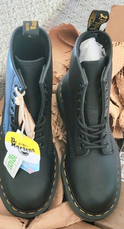 Brand new Doc Martens Black Women Size 6