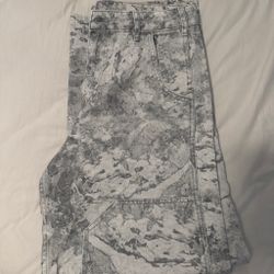 Camo pants from official zara store