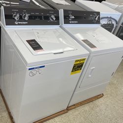 New Speed Queen (TR3 & DR3) Washer And Dryer 